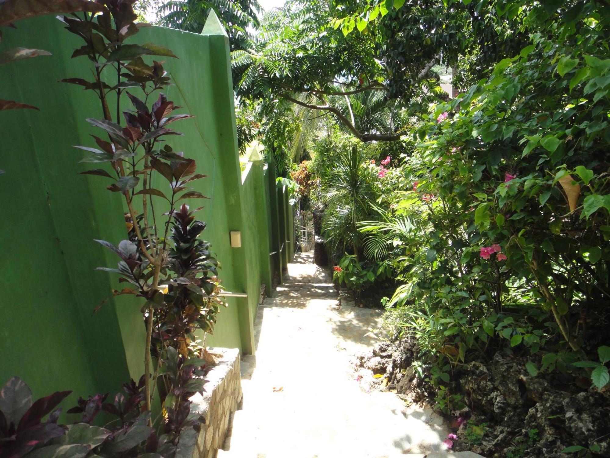 Argonauta Boracay Apartment Suites&Villas Boracay Island Exterior foto
